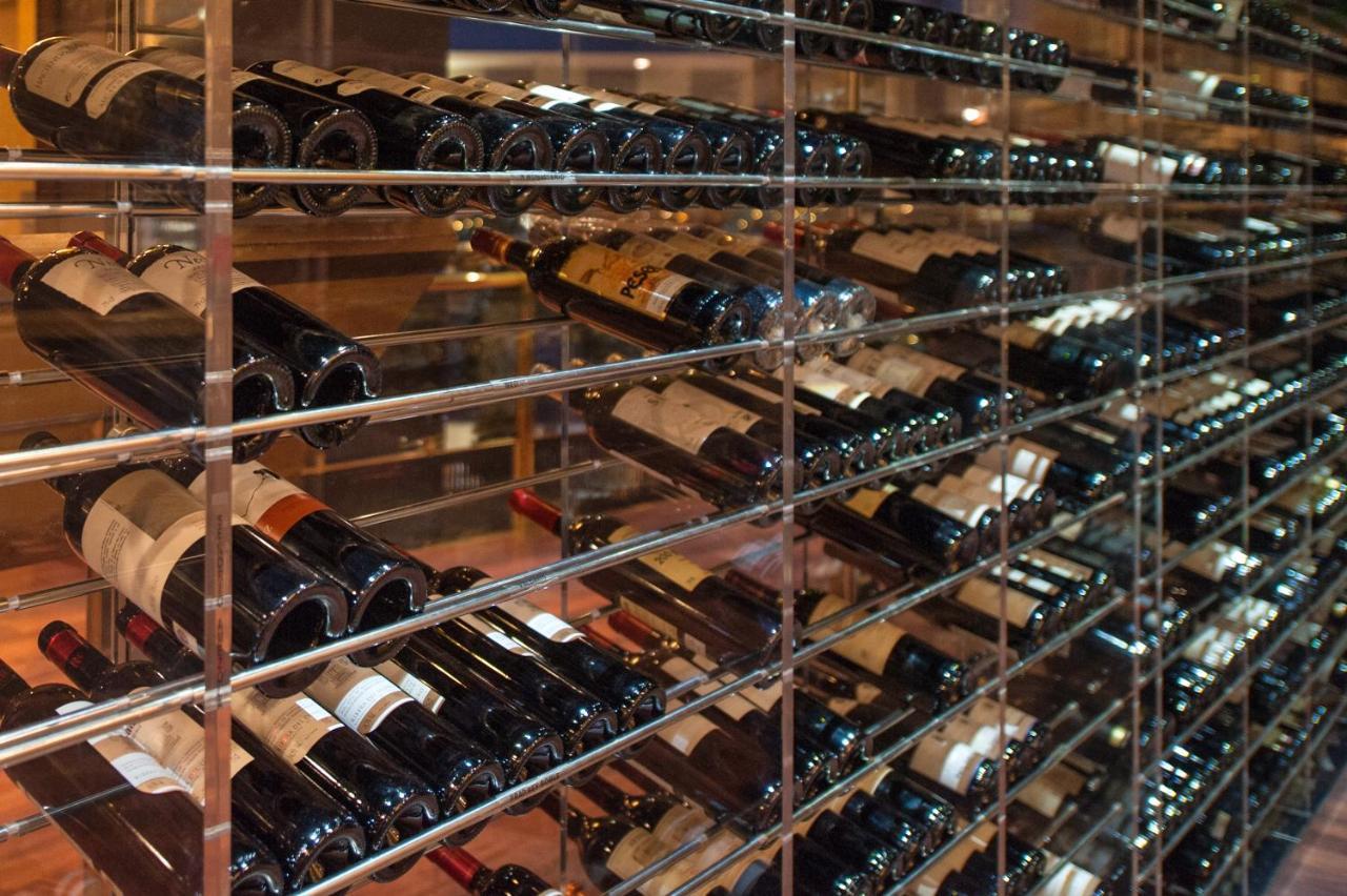 Grand Plaza Hotel & Wellness Ανδόρρα λα Βέγια Εξωτερικό φωτογραφία Wine bottles in a wine rack