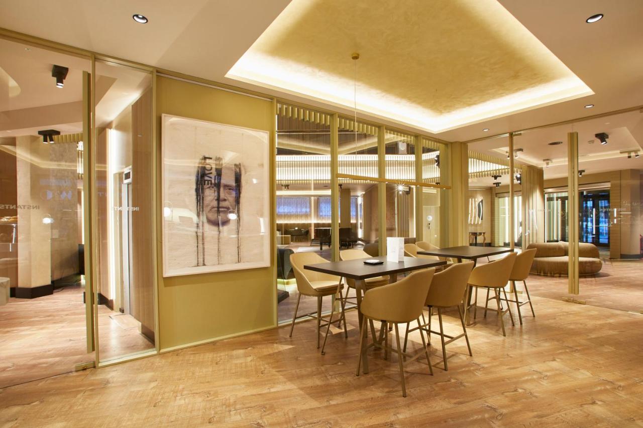 Grand Plaza Hotel & Wellness Ανδόρρα λα Βέγια Εξωτερικό φωτογραφία The lounge at the airport