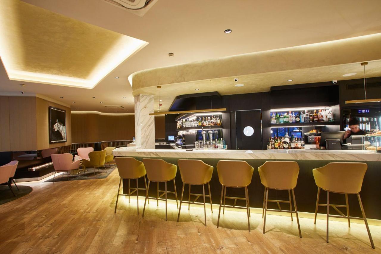 Grand Plaza Hotel & Wellness Ανδόρρα λα Βέγια Εξωτερικό φωτογραφία The bar at the lounge